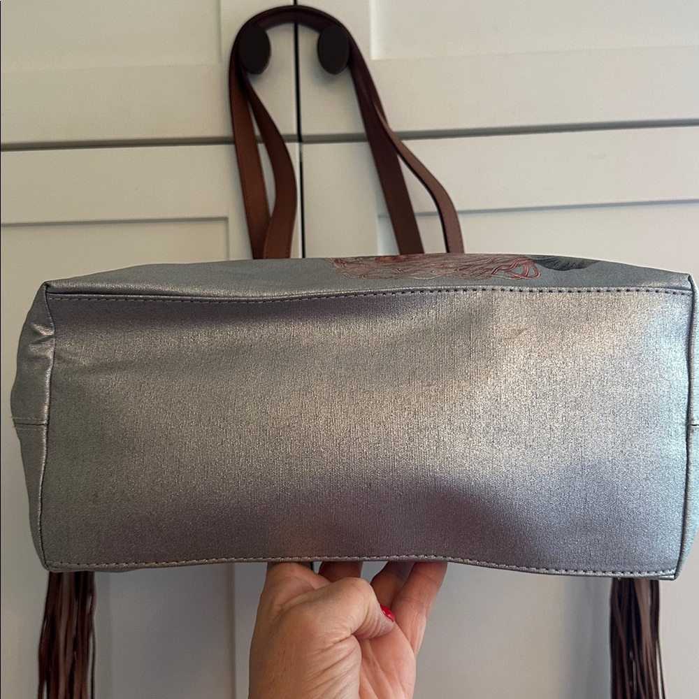 JESSICA KAGEN CUSHMAN METALLIC CANVAS TOTE - Picture 5 of 9
